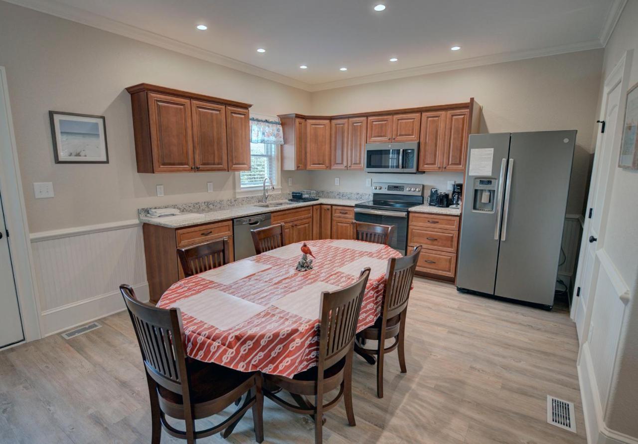 Outer Banks Motel - Village Accommodations Buxton Bagian luar foto