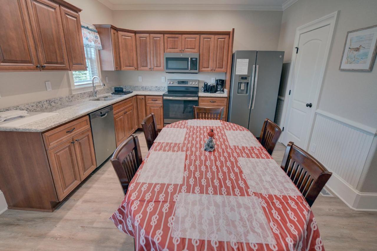 Outer Banks Motel - Village Accommodations Buxton Bagian luar foto