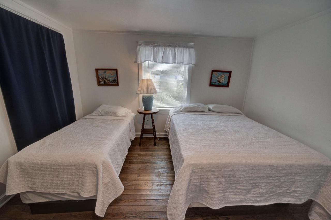 Outer Banks Motel - Village Accommodations Buxton Bagian luar foto