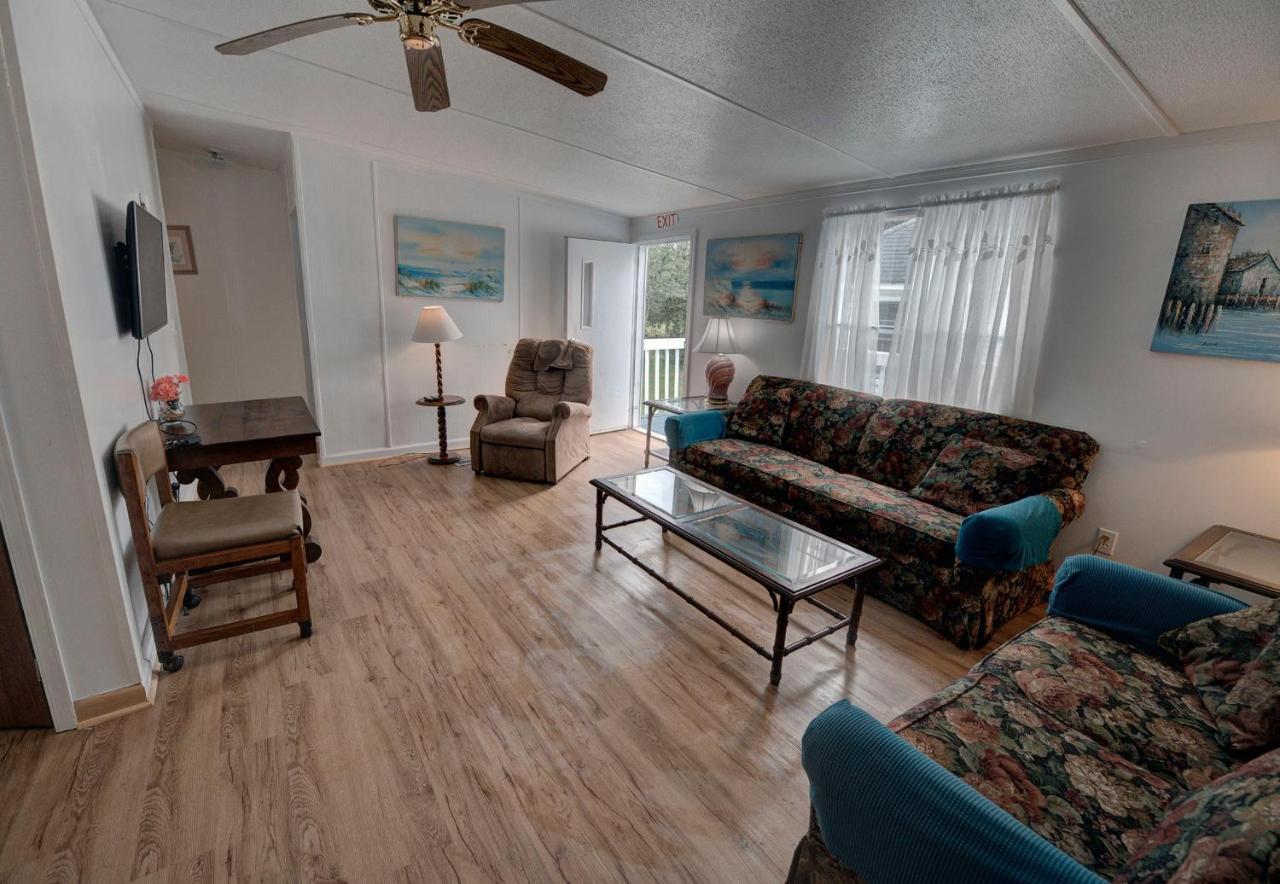 Outer Banks Motel - Village Accommodations Buxton Bagian luar foto